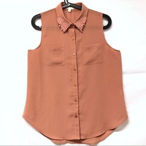 Pearl Women's Medium Dusty Pink Sleeveless Blouse